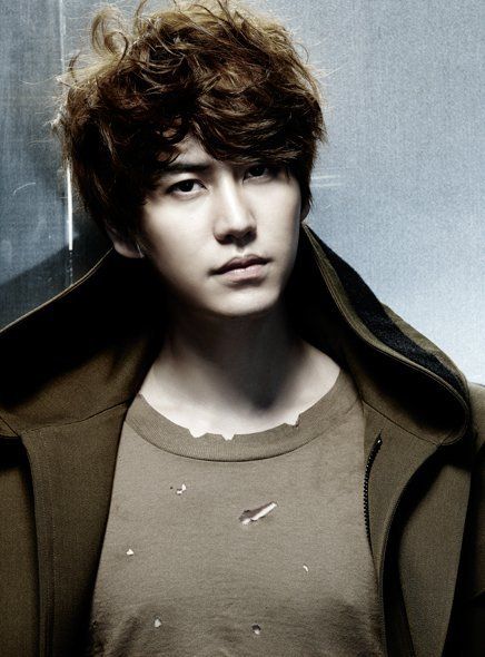 -Kyuhyun-cho-kyuhyun-24836630-436-590_zp