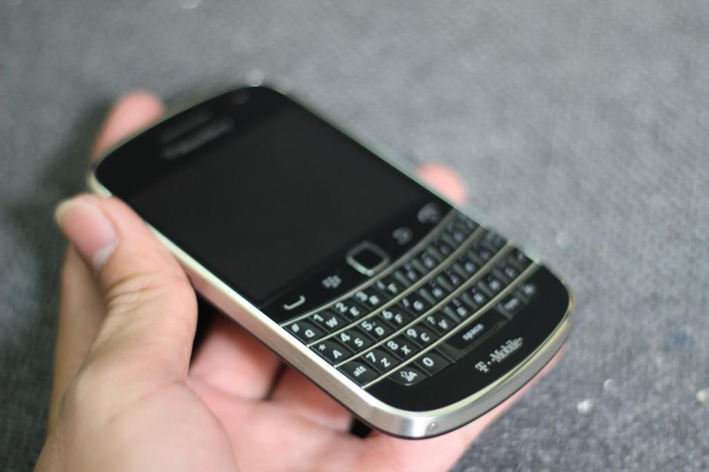 blackberry hàng hot . Z10 new fb  , Q10 , 9900 like new, 9780 ,9700 virgin cực độc . - 10
