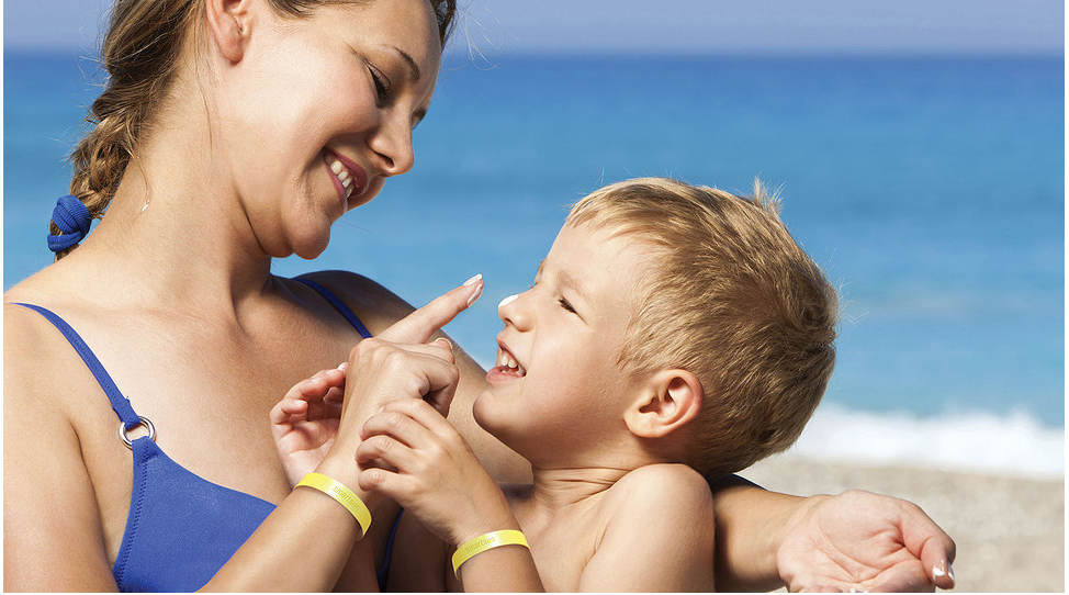 motherkid at thebeach