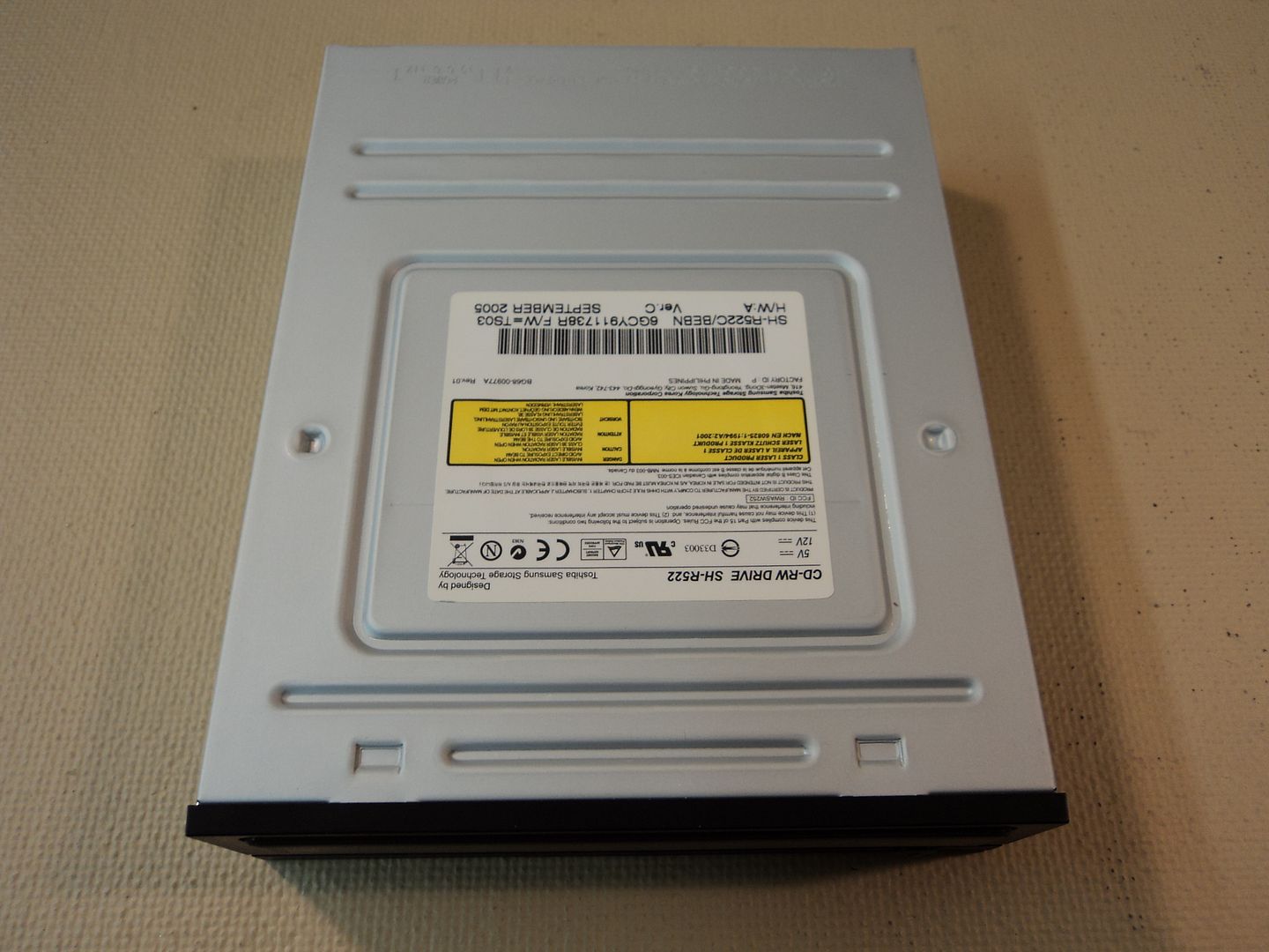 Toshiba Samsung CDRW Drive Compact Disc 52x32x52x Rewritable Internal