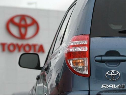 Toyota%20tecircn%20nhatilden%20hiu%20xe%20hi%20ni%20ting_zpsyqbpkczy.jpg