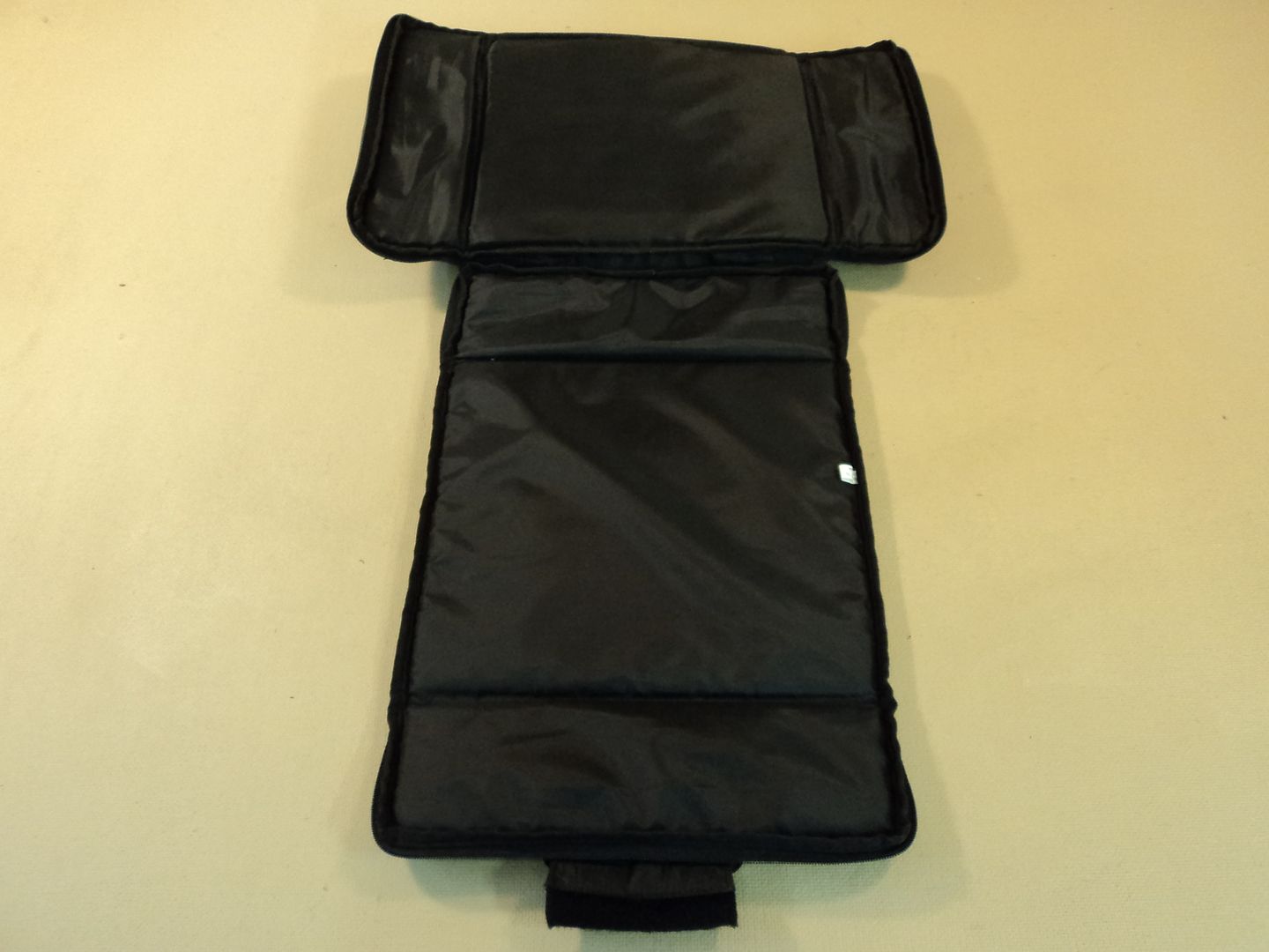 Standard 13 Inch Laptop Bag Padded Black One Exterior Pouch Shoulder ...